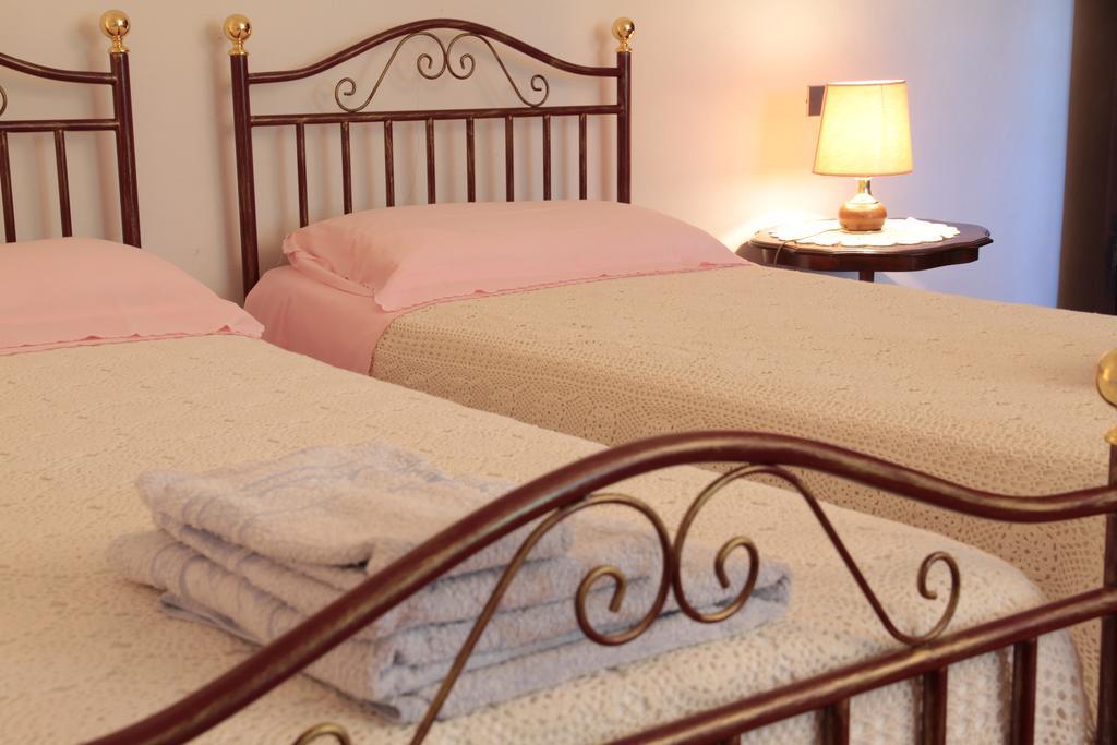 Podere La Chiusella B&B Раполано Терме Екстериор снимка