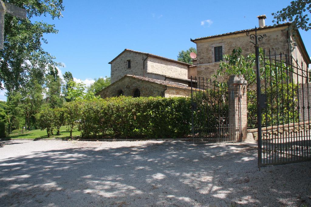Podere La Chiusella B&B Раполано Терме Екстериор снимка